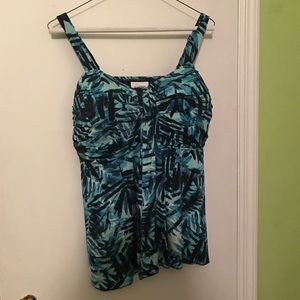 Avenue Tankini Bathing Suit Top; Size 22