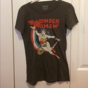 NWOT WONDER WOMAN SHIRT
