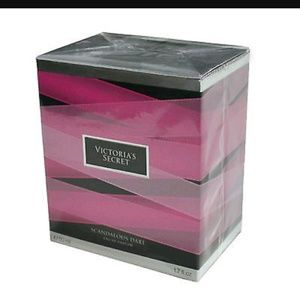 Vixtoria Secret Scandalous