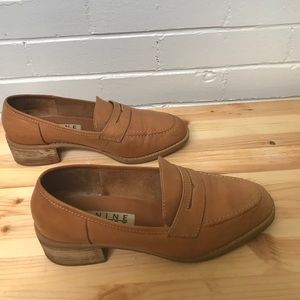 Vintage Nine West Leather Loafers