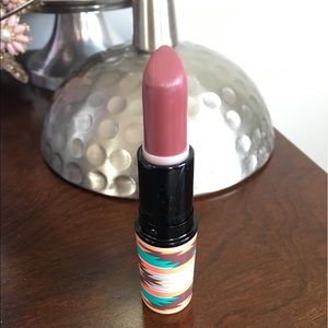 MAC Vibe Tribe Hot Chocolate lipstick