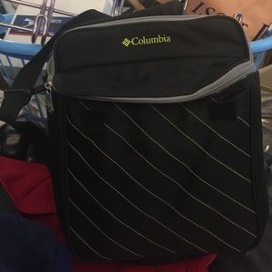 🎉LOWEST PRICE🎉Columbia lunch box (cooler)