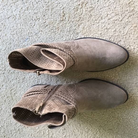 Never worn before booties - Picture 4 of 4