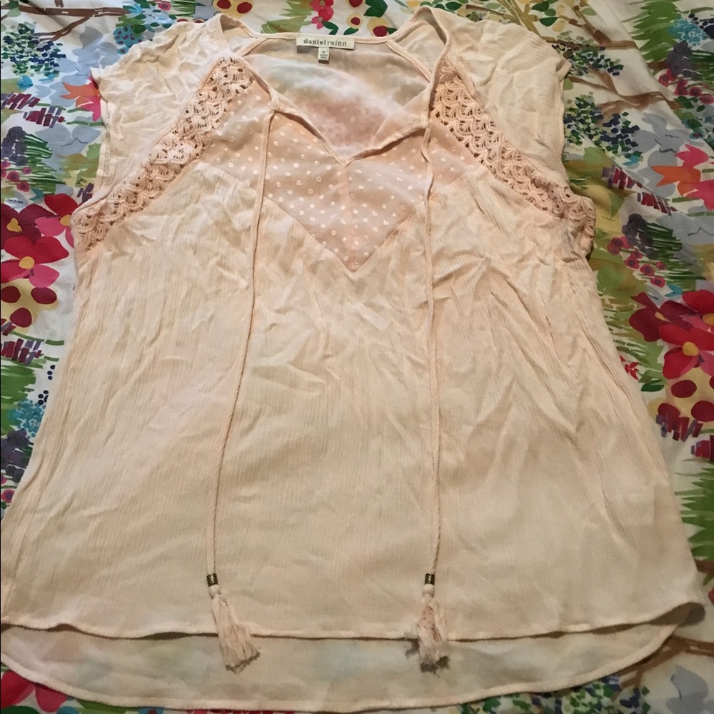 Daniel Rainn - Blush peasant top