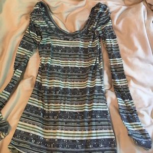 Long sleeve Aztec print long sleeve