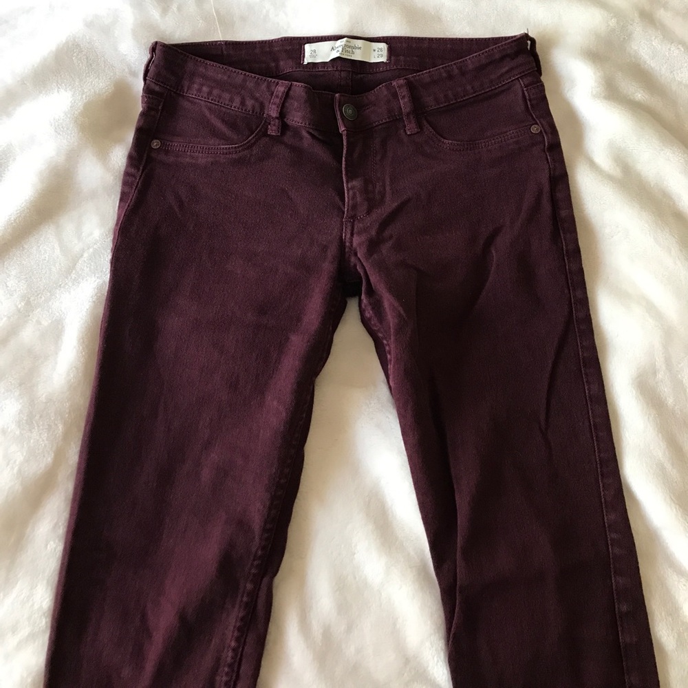 Abercrombie maroon skinny jeans