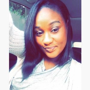 Meet your Posher, Mz'caramell