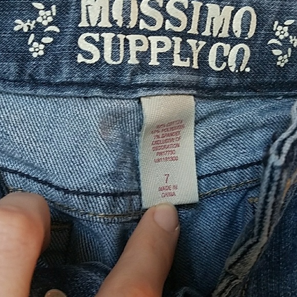 Mossimo jeans - Picture 2 of 2