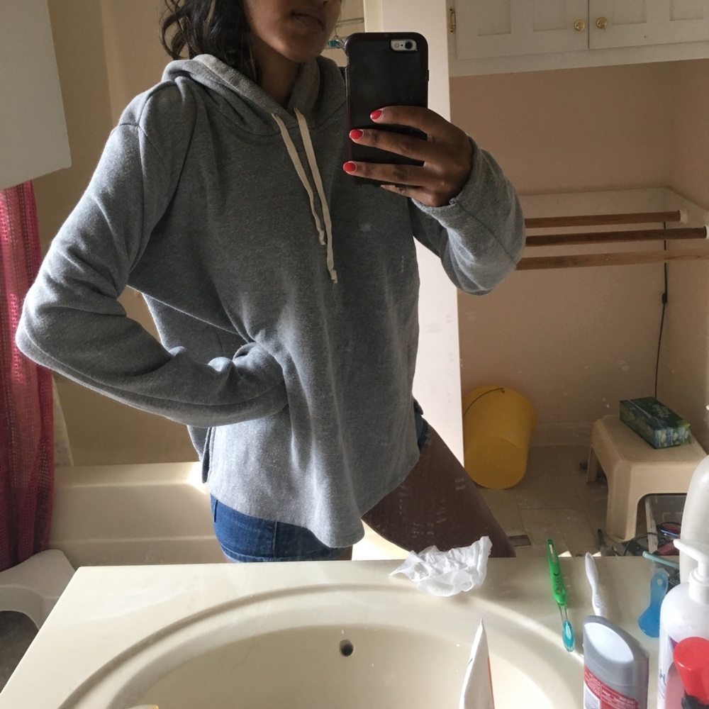 Brandy Melville Meg hoodie