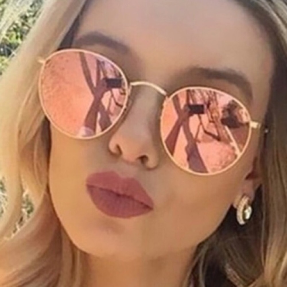 Just restocked! "Rhiannon" Retro Pink Sunglasses💕