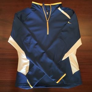 Nike Women's Dry Fit Pull Over.