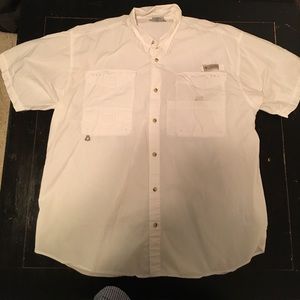 Columbia Short Sleeve