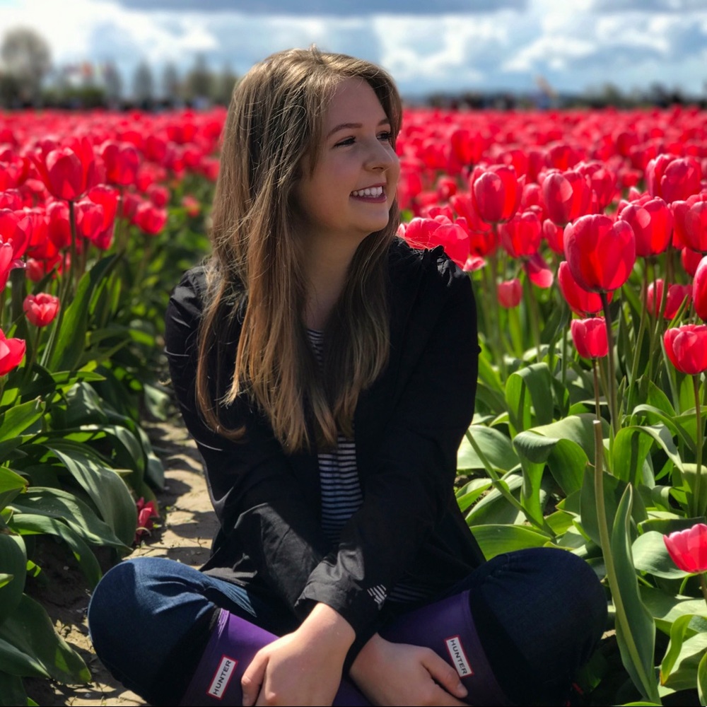 Meet your Posher, Hannah