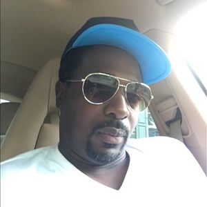 Meet your Posher, Delbert