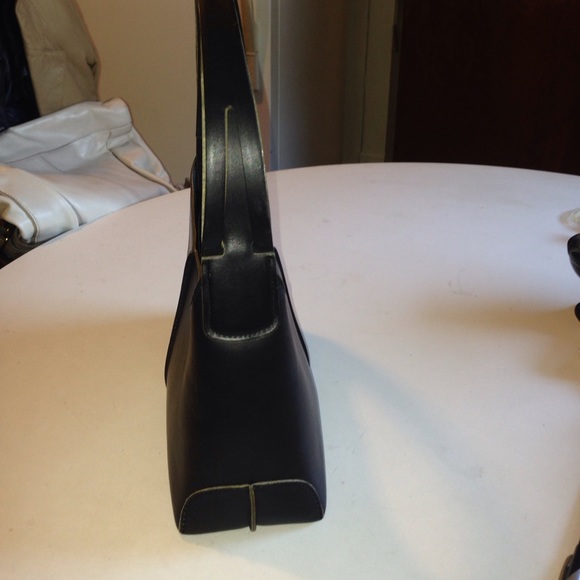 Vintage Tod's satchel💥💥sale1 hr blow out - Picture 3 of 8