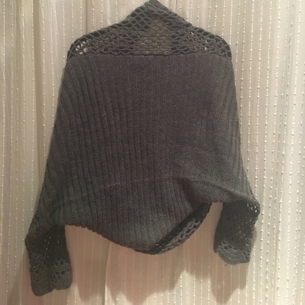 Sweater/Cardigan - Picture 2 of 2