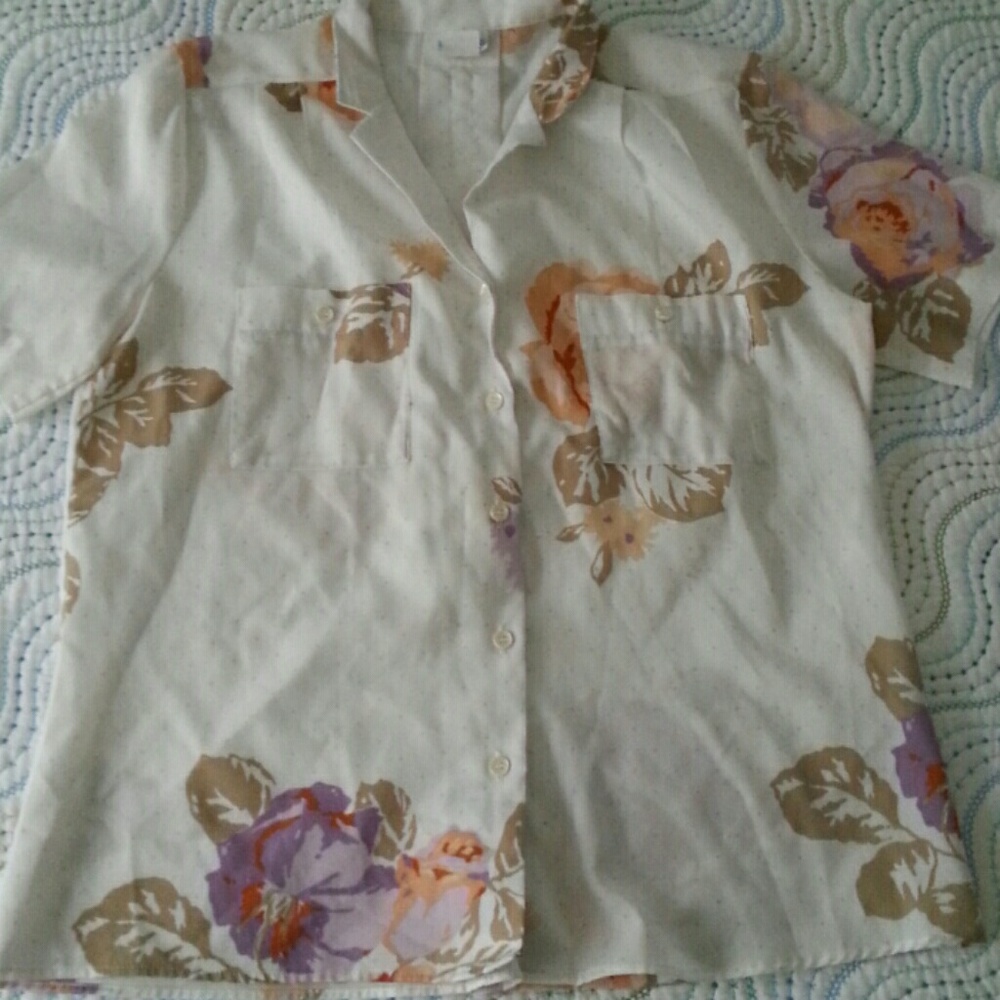 Vintage Levi Large Shirt,  Button,Flowers on White