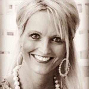 Meet your Posher, Shellie