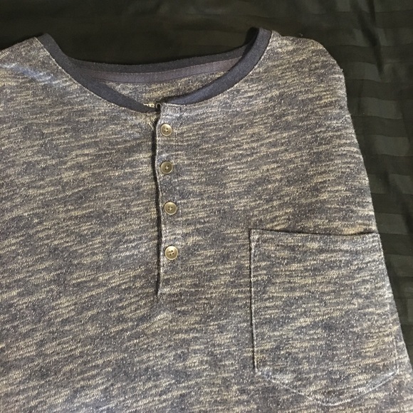 XL Merona Longsleeve pocket tee - Picture 3 of 3
