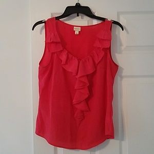 Sleeveless blouse