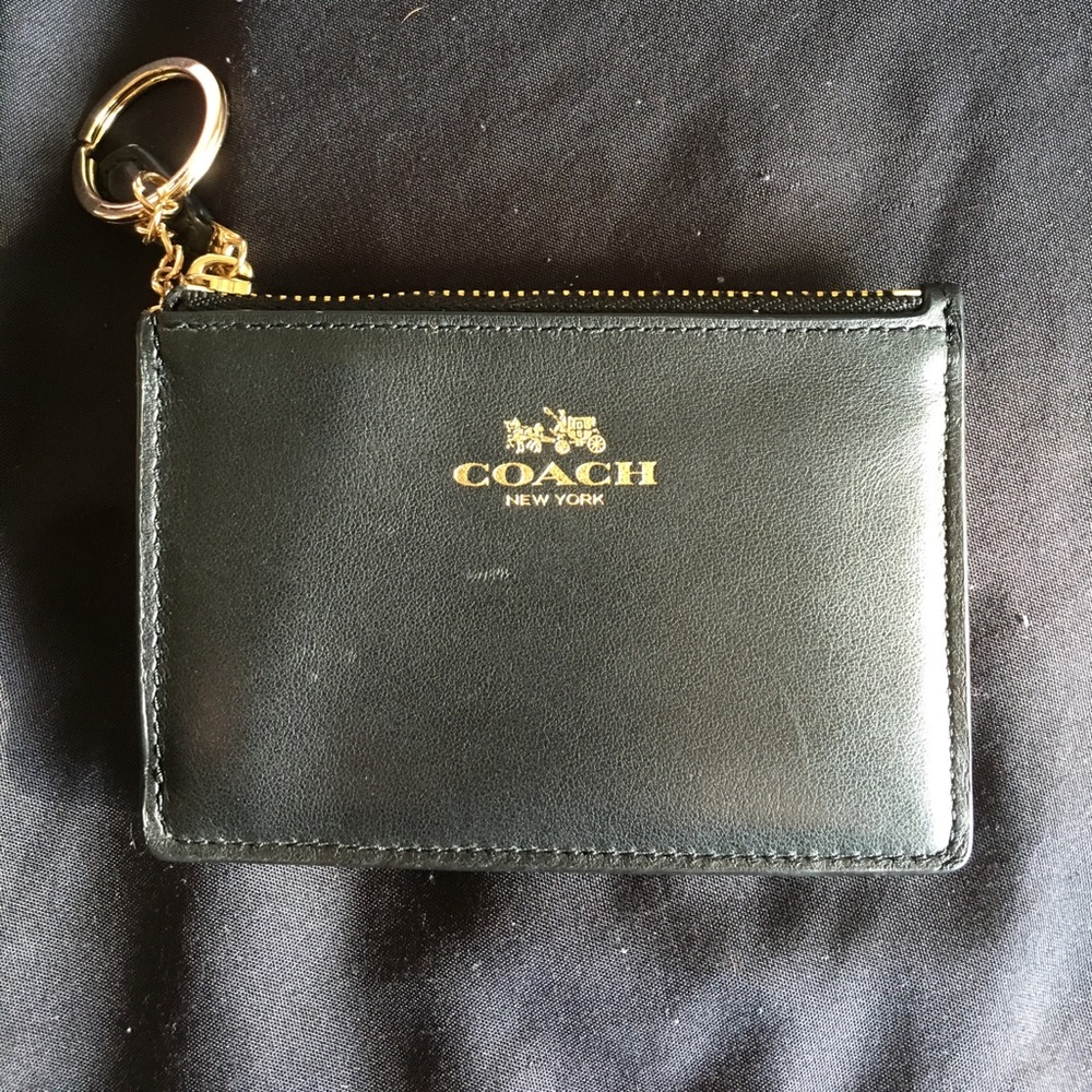Coach ID wallet