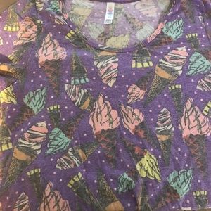 Lularoe medium perfect t