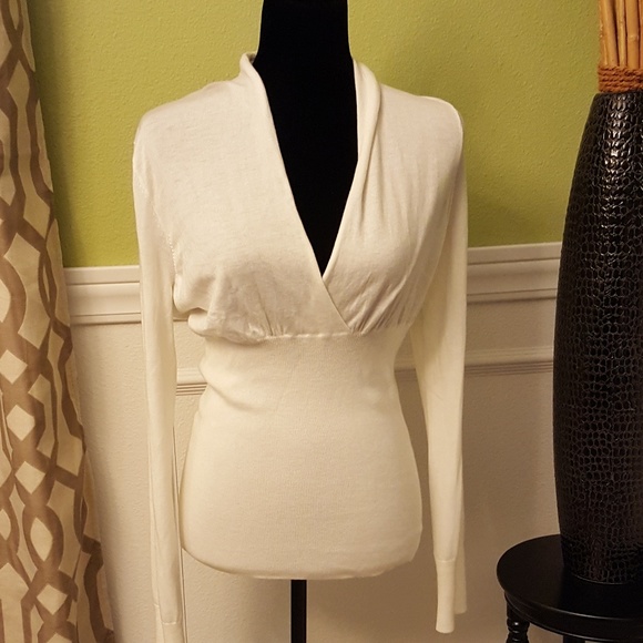 Express Sweaters - Express Cream Sweater