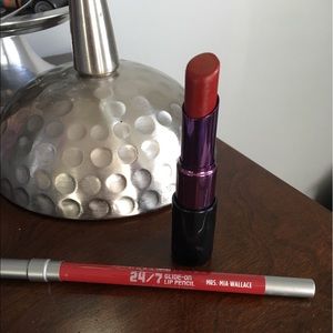 Urban Decay Mrs. Mia Wallace lipstick/liner set