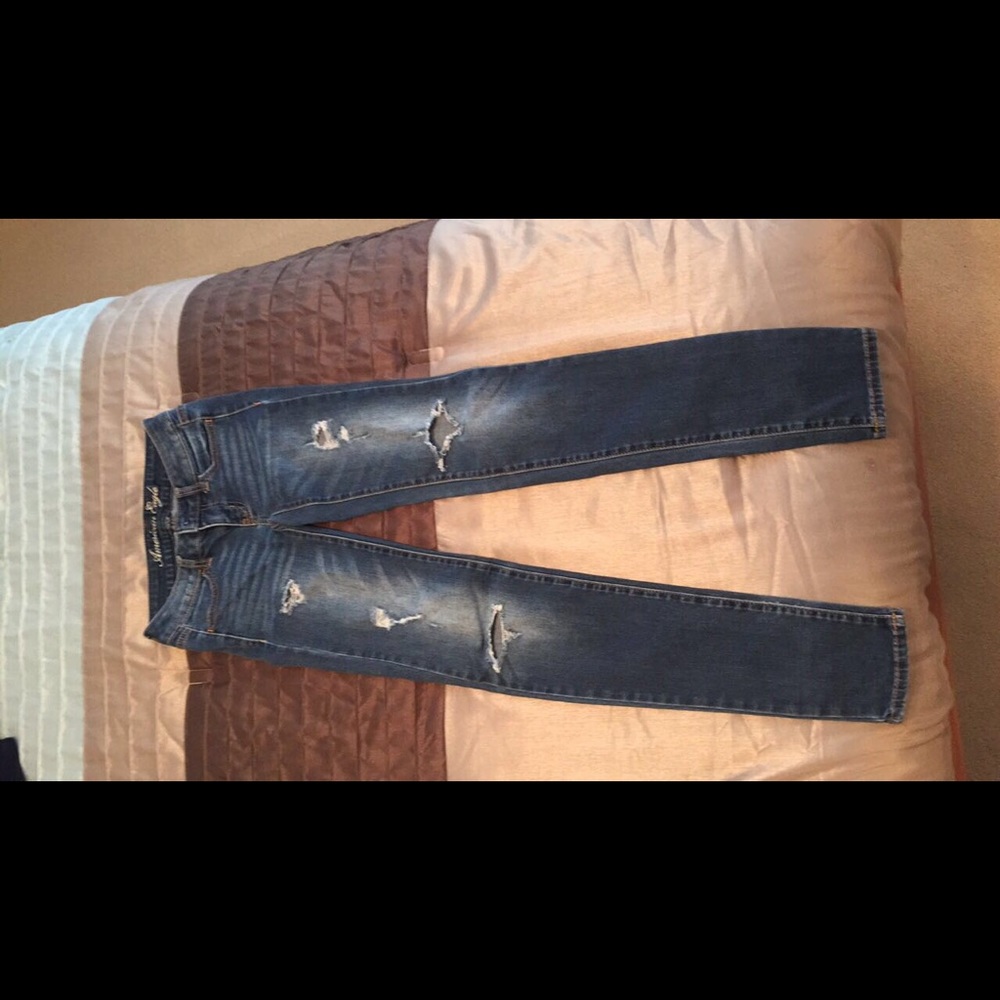 AE dark distressed super skinny ankle jeans 00