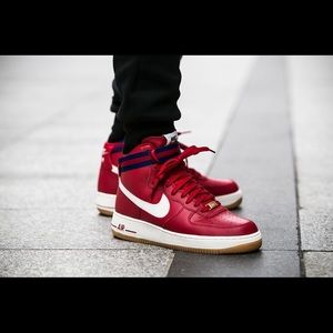 Air Force 1 High ❤️ Red  !!Make Your Offer Today!!