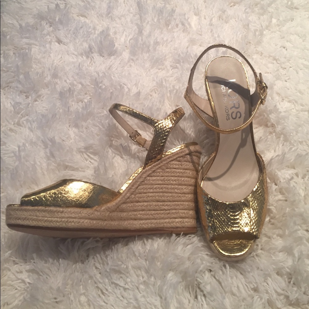 Michael Kors gold snake espadrille wedges Size 10