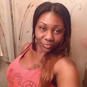 Meet your Posher, Pamela