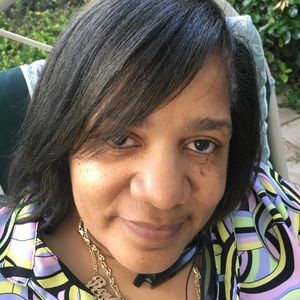 Meet your Posher, Renee