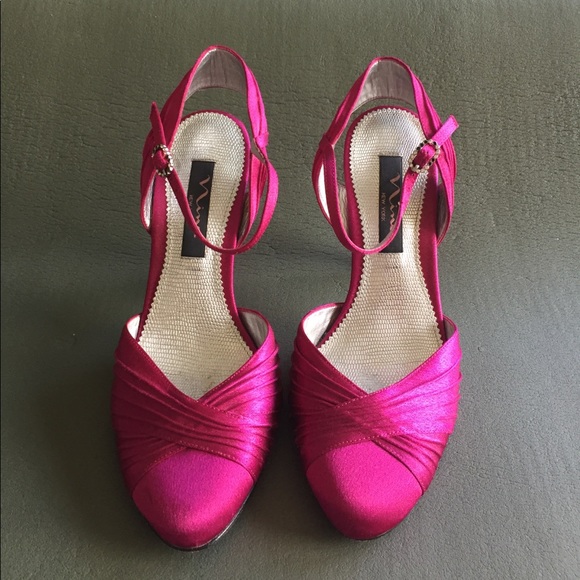 Hot pink Nina heels with shoe bag - Picture 2 of 7