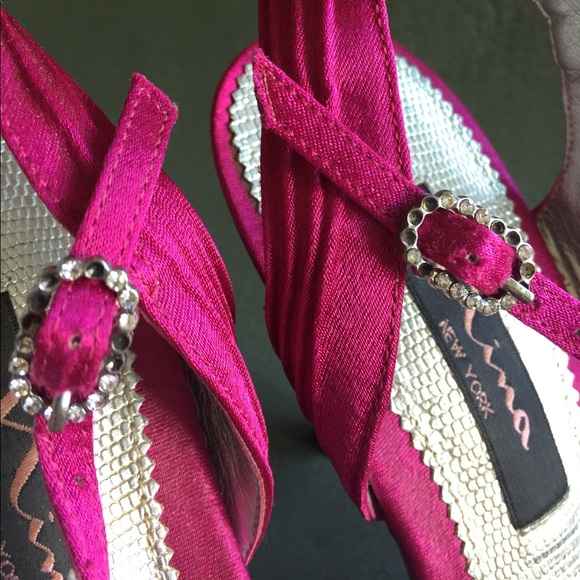 Hot pink Nina heels with shoe bag - Picture 6 of 7