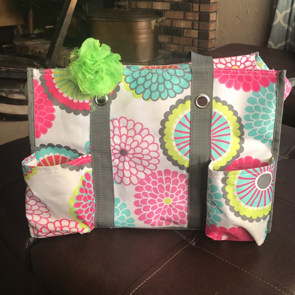 Thirty ~ One Zip-Top Organizing Utility Tote