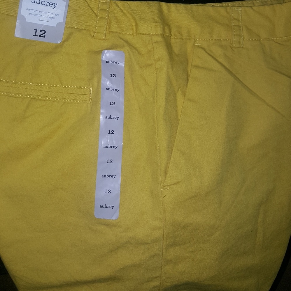 GAP Aubrey Shorts