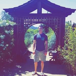 Meet your Posher, Jake