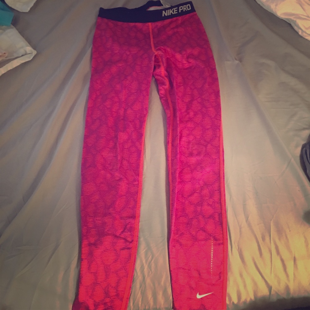 Nike Pro Full Length Leggings