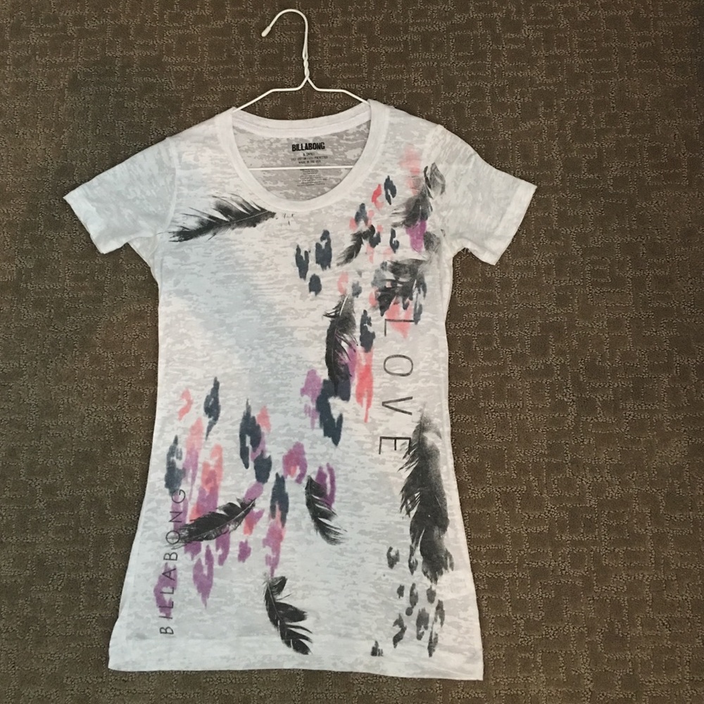 XS Billabong LOVE T-Shirt ❤️