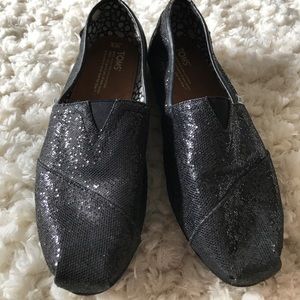 Sparkle black toms!