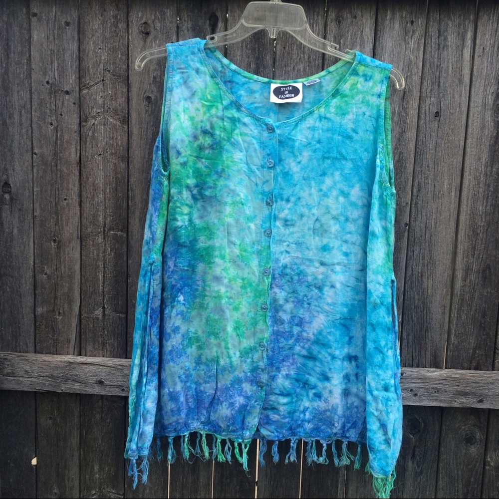 Aqua top or cover up