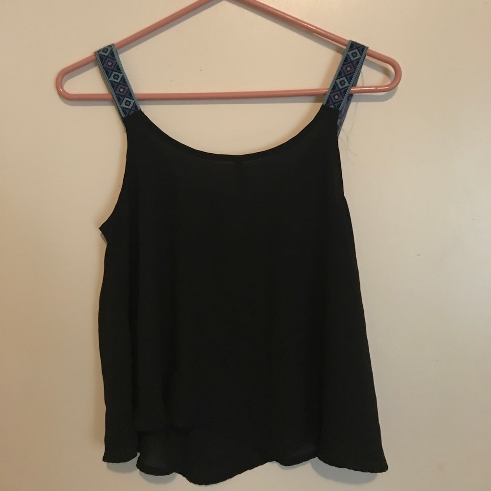 Flowy black top - Picture 3 of 3
