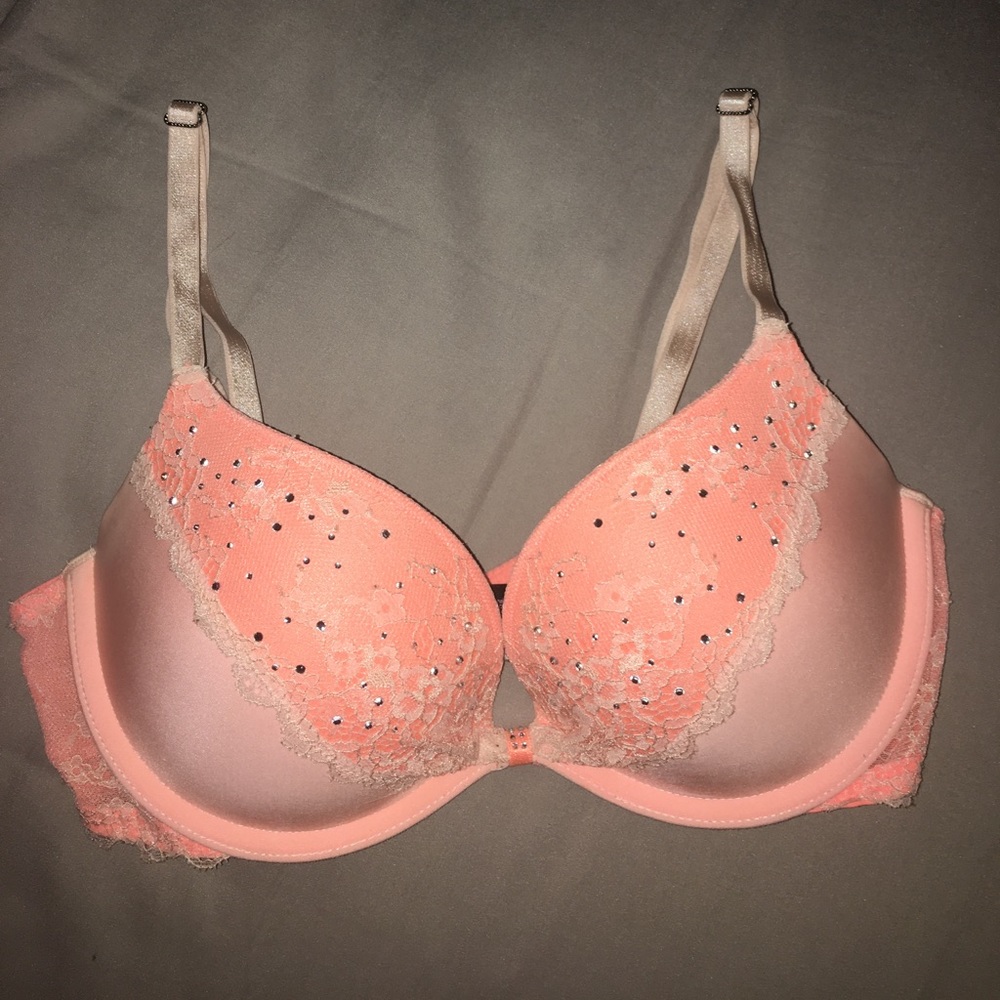 Victoria's Secret push up bra