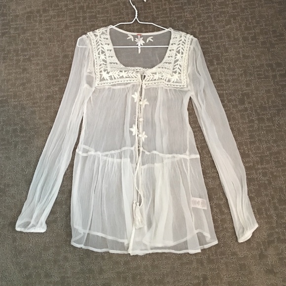 Beautiful sheer Free People top - Picture 1 of 3