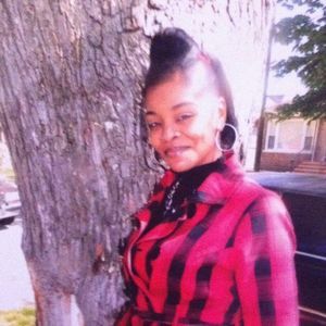 Meet your Posher, Dondi