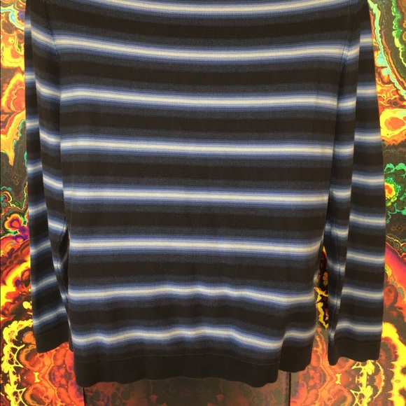 Men's Banana Republic Light Sweater - Picture 6 of 7