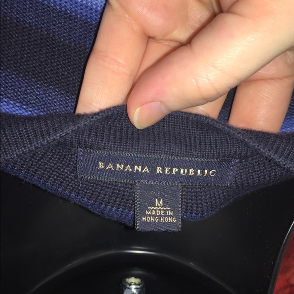 Men's Banana Republic Light Sweater - Picture 7 of 7