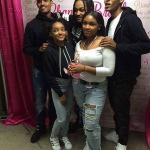 Meet your Posher, Melvina