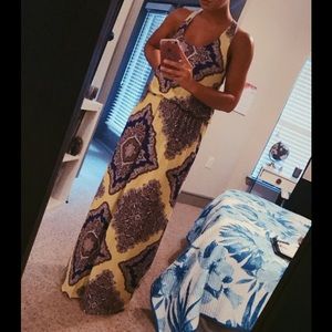 Boohoo Rosie Neon Paisley Twist Back Maxi Dress